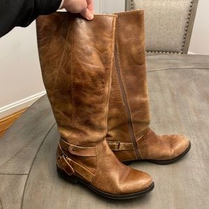 Leather brown boots size 6.5